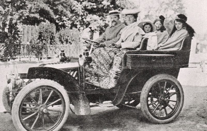 The Peake family in their motor car.